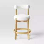 Sgabello da bar da 65 cm con altezza bancone, imbottito scultoreo e in legno Bouclé, poggiapiedi, color crema - Threshold™