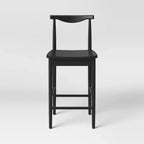 Sgabello da bar Biscoe Wood da 60,8 cm con poggiapiedi nero - Threshold™