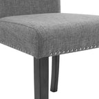 Set da pranzo Kellum contemporaneo da 5 pezzi: piano in finto marmo, sedie con borchie - miBasics