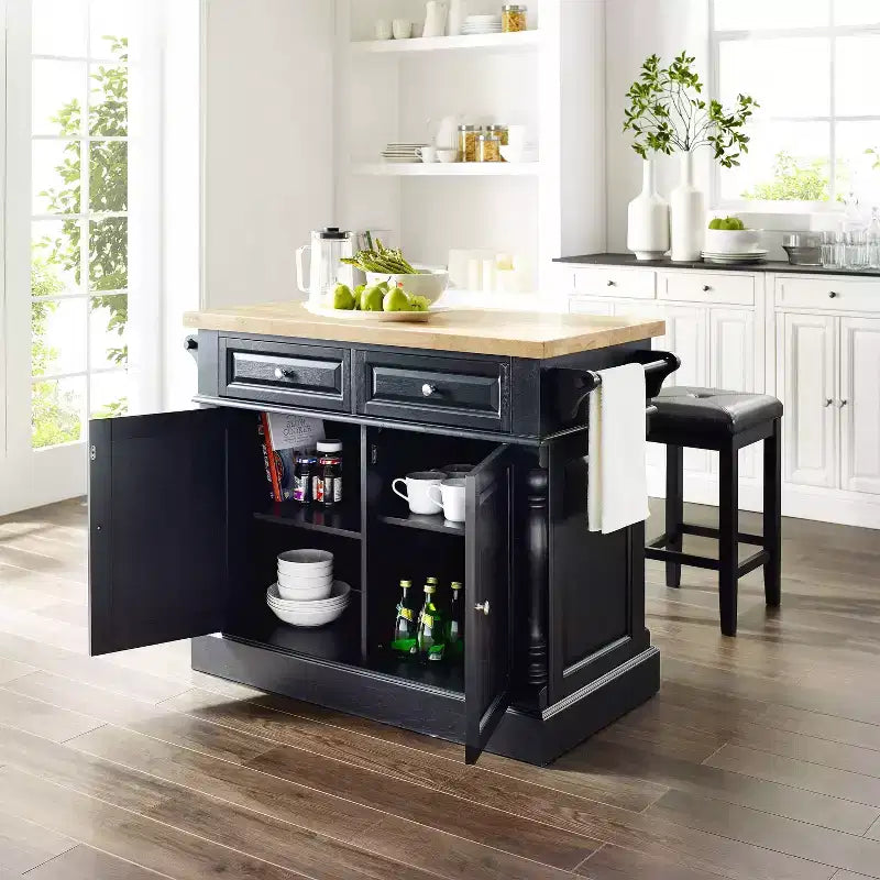 Isola da cucina Oxford con sgabelli a seduta quadrata neri - Crosley: vano contenitore passante, portasciugamani