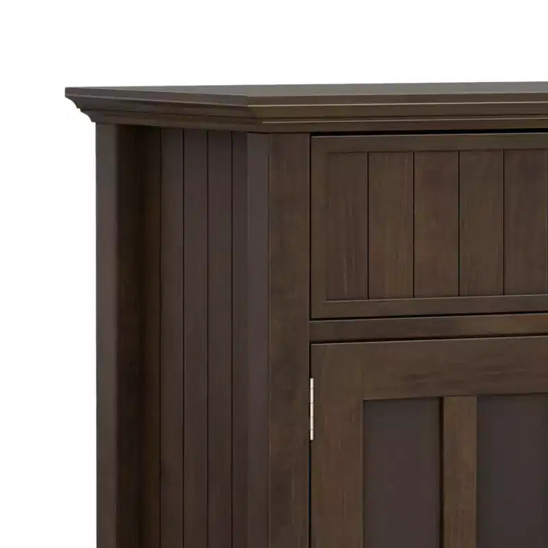 WyndenHall Normandy Grande Credenza a buffet Marrone Brunetta