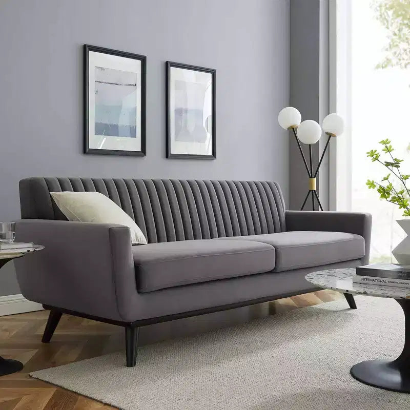 Divano in velluto grigio Engage Channel Tufted - Modway: Rivestito in tessuto, Struttura in legno, Imbottitura in schiuma