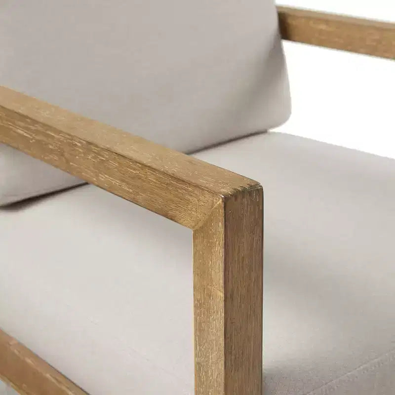 Poltrona imbottita Marlee colore avorio: Struttura in legno massello, stile tradizionale - Madison Park