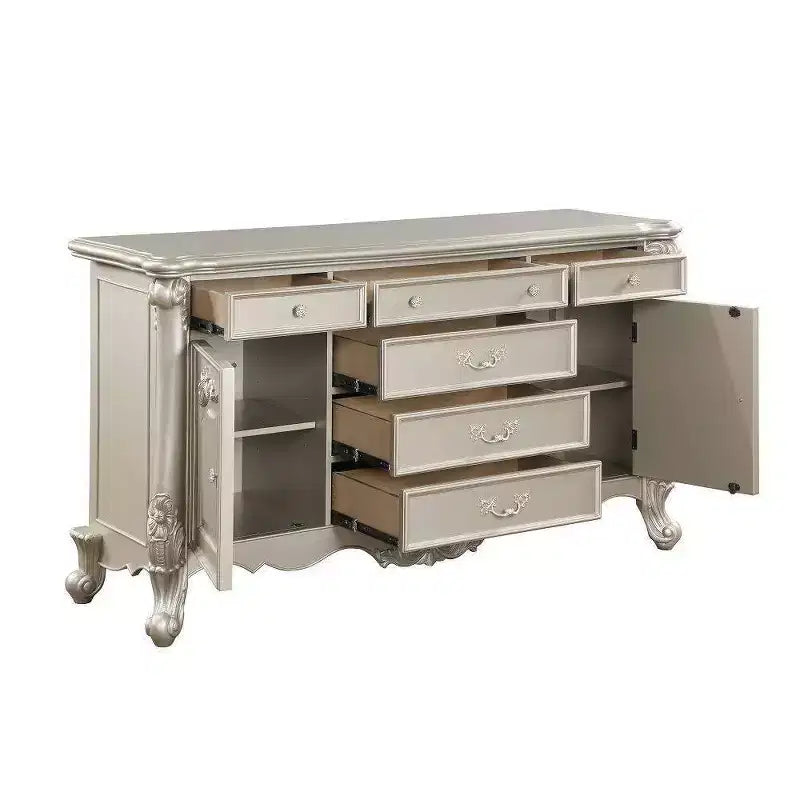 Comò Bently 71" Acme Furniture con finitura color champagne