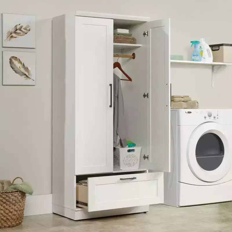 Armadio Homeplus Soft White - Sauder: Costruzione in MDF, armadio a 2 ante con cassetti e ferramenta in metallo