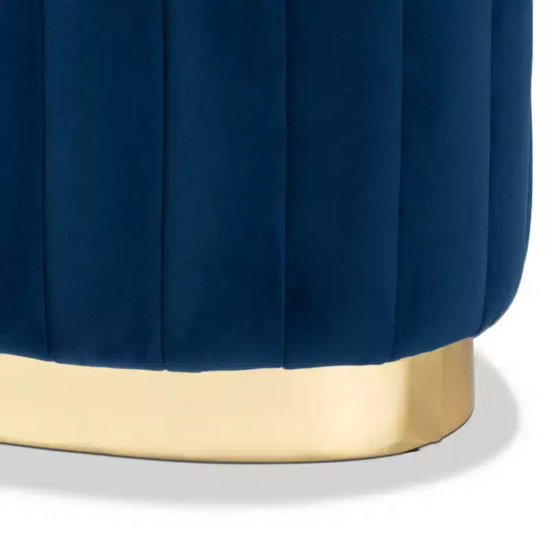Pouf Kirana in velluto e PU con base color oro - Baxton Studio