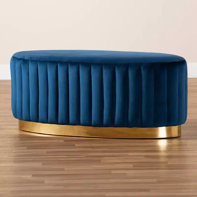 Pouf Kirana in velluto e PU con base color oro - Baxton Studio