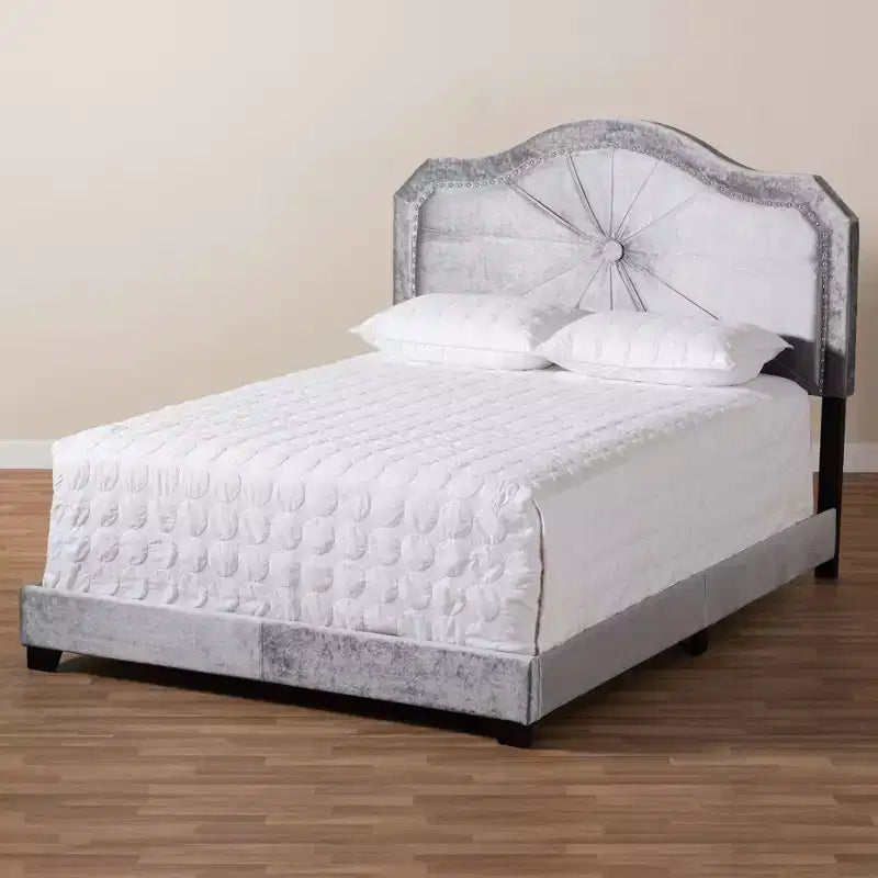 Letto imbottito in tessuto Queen Embla velluto grigio - Baxton Studio: design moderno capitonné, finitura lucida, imbottitura in schiuma, telaio in MDF