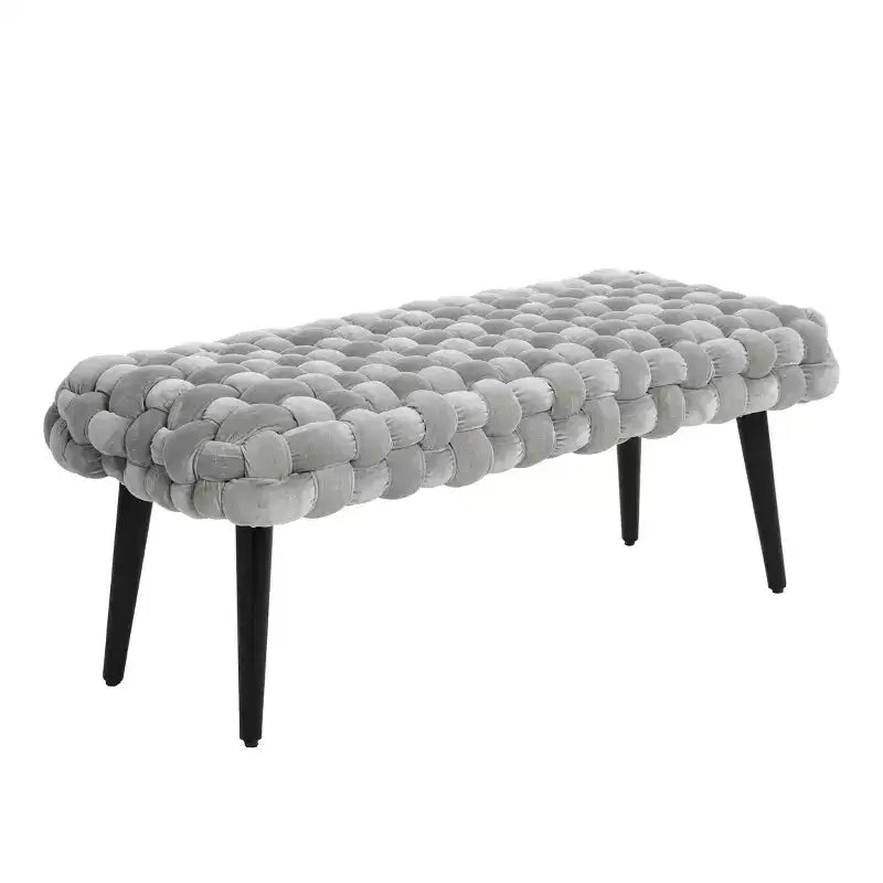 Panca da ingresso in velluto grigio Storied Home: Pouf imbottito, struttura in acacia, lunghezza 113 cm