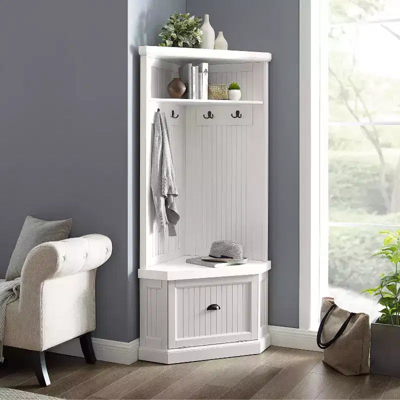 Albero da ingresso Seaside Corner bianco invecchiato - Crosley: Organizzatore da ingresso con porta scarpe, 4 ganci