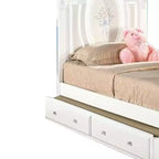 Letto matrimoniale da 81" Flora bianco - Acme Furniture: Rivestimento in cotone, Contenitore sottostante, Montaggio senza attrezzi