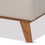 Letto a piattaforma in tessuto imbottito con testiera ad ali Gretchen - Baxton Studio