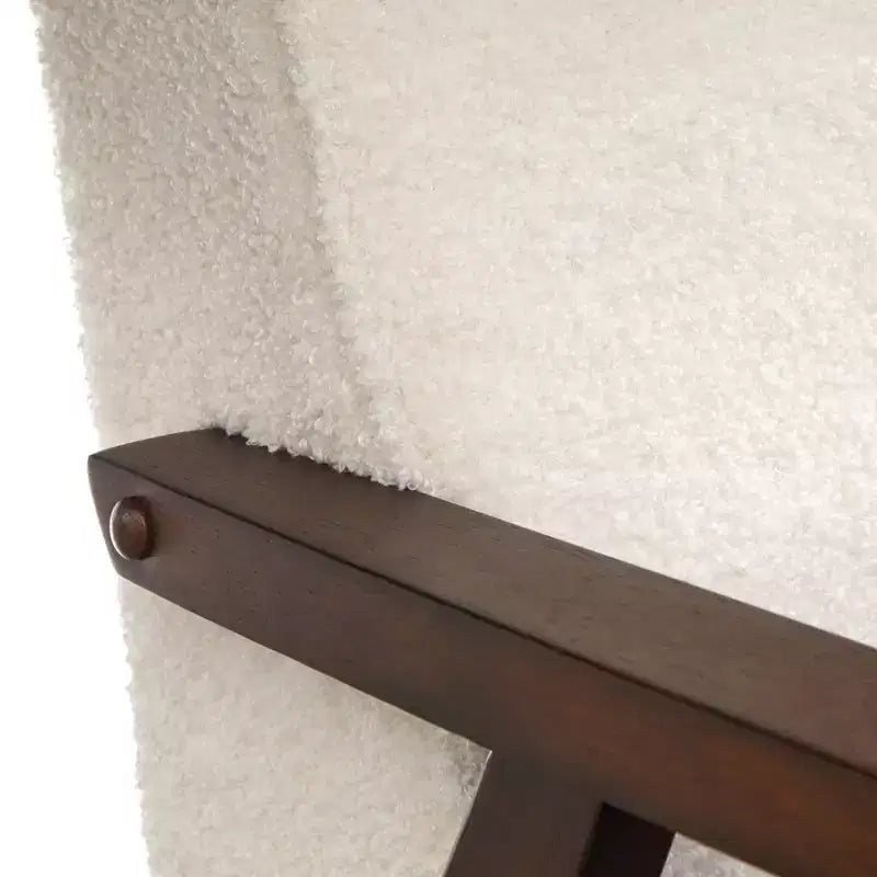 Poltrona di design di metà secolo Buylateral Sonia