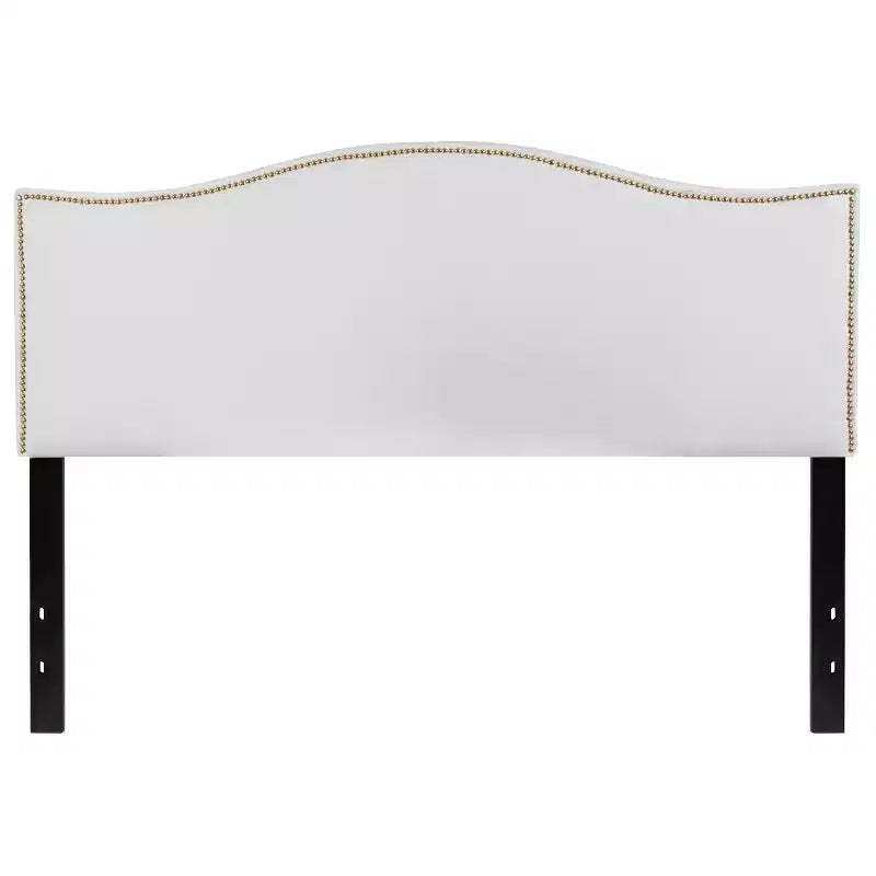 Testata imbottita ad arco Lexington di Flash Furniture con profili a borchie