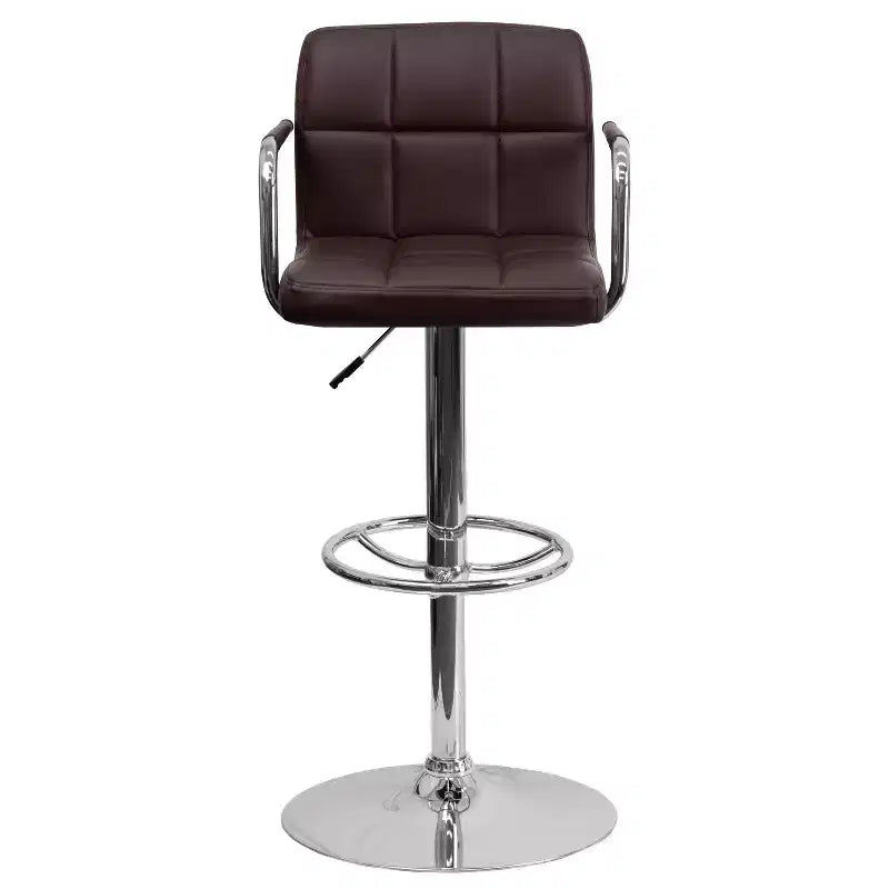 Sgabello da bar contemporaneo Flash Furniture in vinile trapuntato, regolabile in altezza, con braccioli e base cromata
