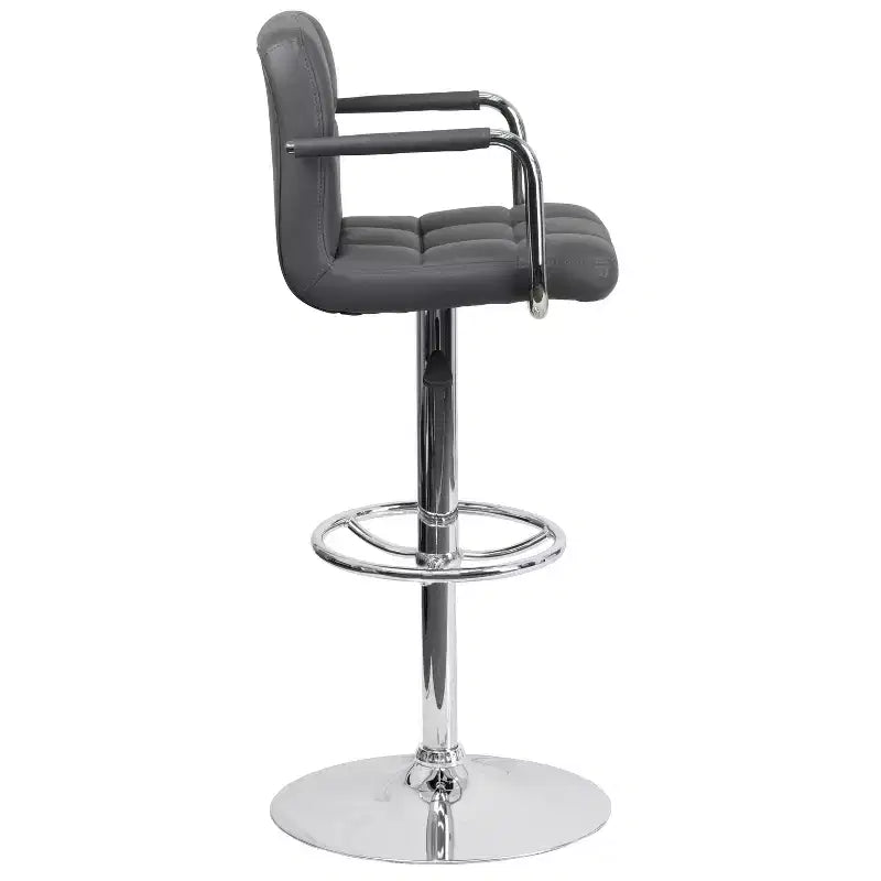 Sgabello da bar contemporaneo Flash Furniture in vinile trapuntato, regolabile in altezza, con braccioli e base cromata
