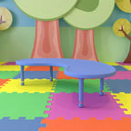 Tavolo da attività Emma and Oliver regolabile in altezza in plastica semilunare 35W x 65L