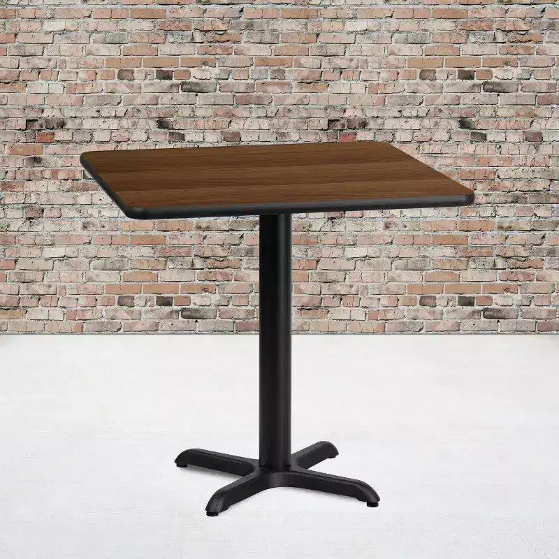 Tavolo Emma e Oliver con piano laminato quadrato da 24 pollici e base ad altezza tavolo da 22x22 pollici
