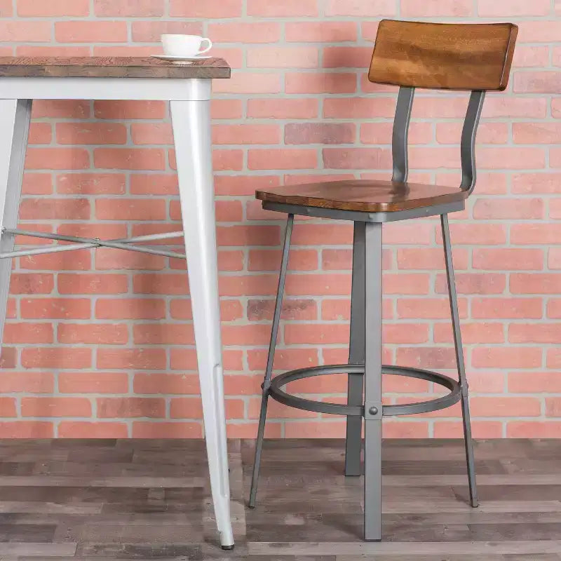 Sgabello da bar Emma and Oliver Rustic Walnut con schienale/sedile in legno e struttura grigia