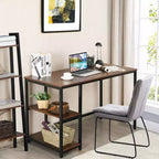 Scrivania per computer Costway da 119 cm, tavolo da ufficio/studio, postazione di lavoro domestica con ripiano regolabile, nero rustico/caffè/marrone