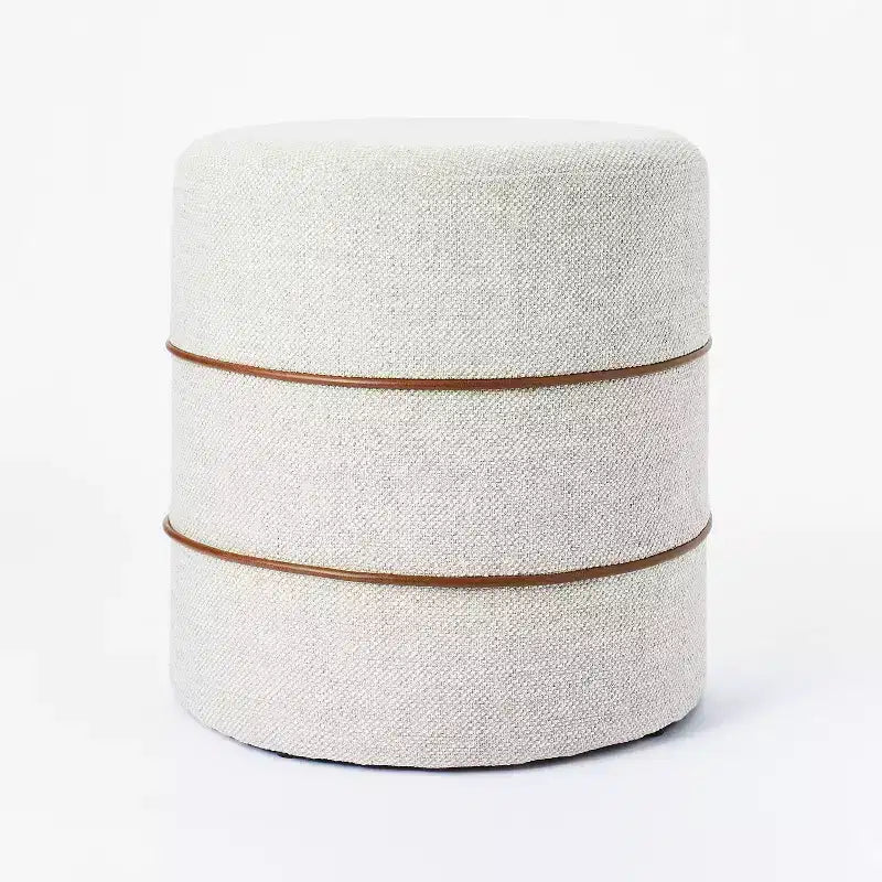 Pouf rotondo Catalina - Threshold designed with Studio McGee