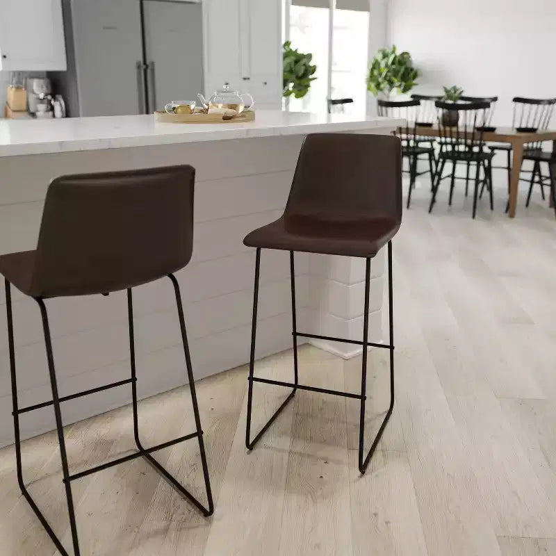 Sgabelli Merrick Lane da 30 pollici, con sedile a secchiello in finta pelle, altezza bancone, set da 2