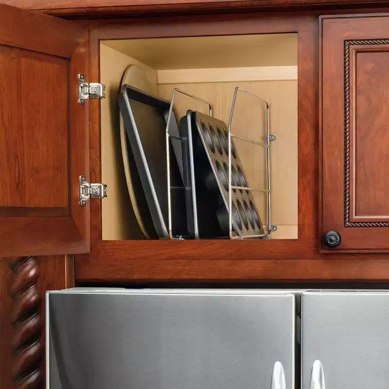 Rev-A-Shelf Serie 597 Organizer Divisore per teglie e Vassoi per Mobili Base e Pensili da Cucina