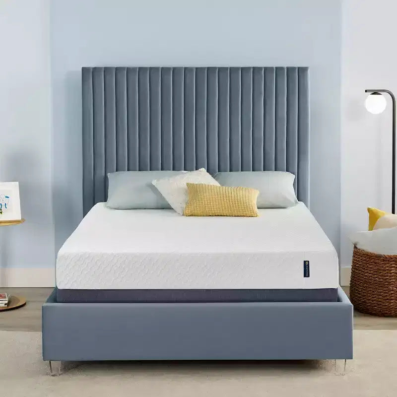 Materasso in memory foam con gel Serta Medium Firm 8