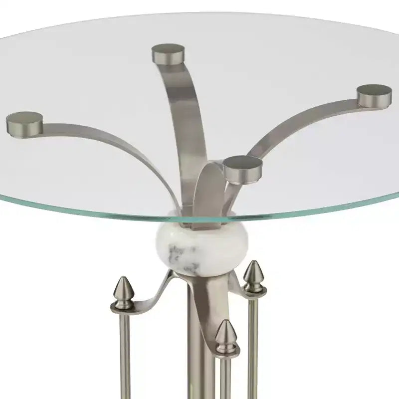 Studio 55D Tavolino d'Appoggio Moderno Rotondo in Metallo Monique, 50,8 cm di Larghezza, Nichel Spazzolato, Vassoio in Vetro Trasparente, Dettagli in Marmo, per Soggiorno, Camera da Letto, Comodino, Ingresso