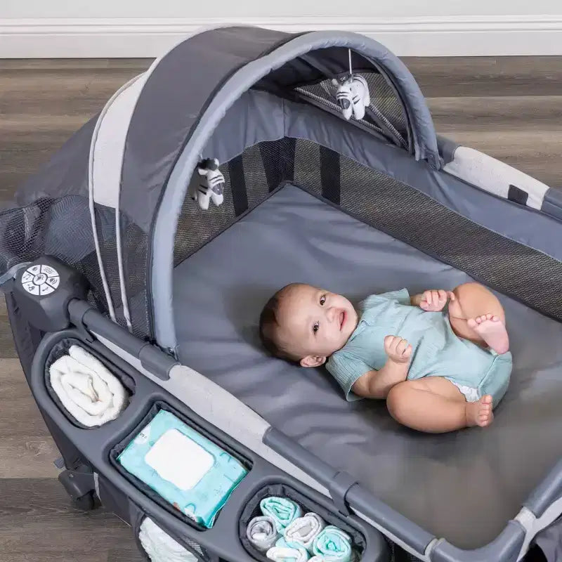 Lettino da viaggio Baby Trend Deluxe II Nursery Center