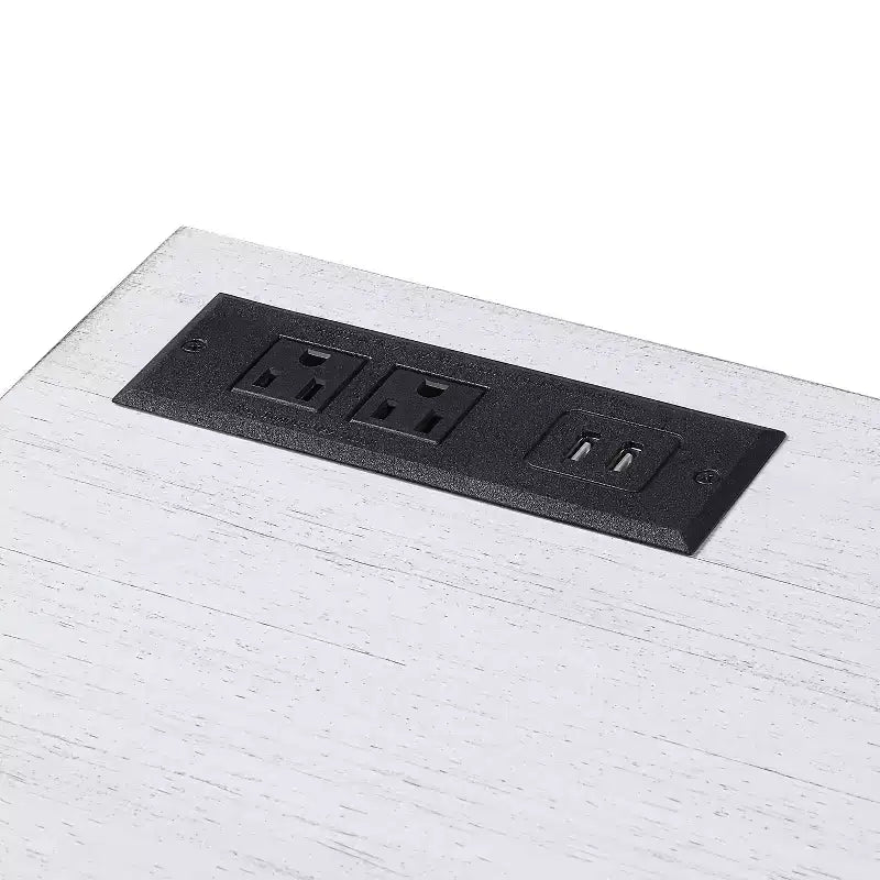 Scrivania Mendella con porte USB e prese elettriche - HOMES: Inside + Out