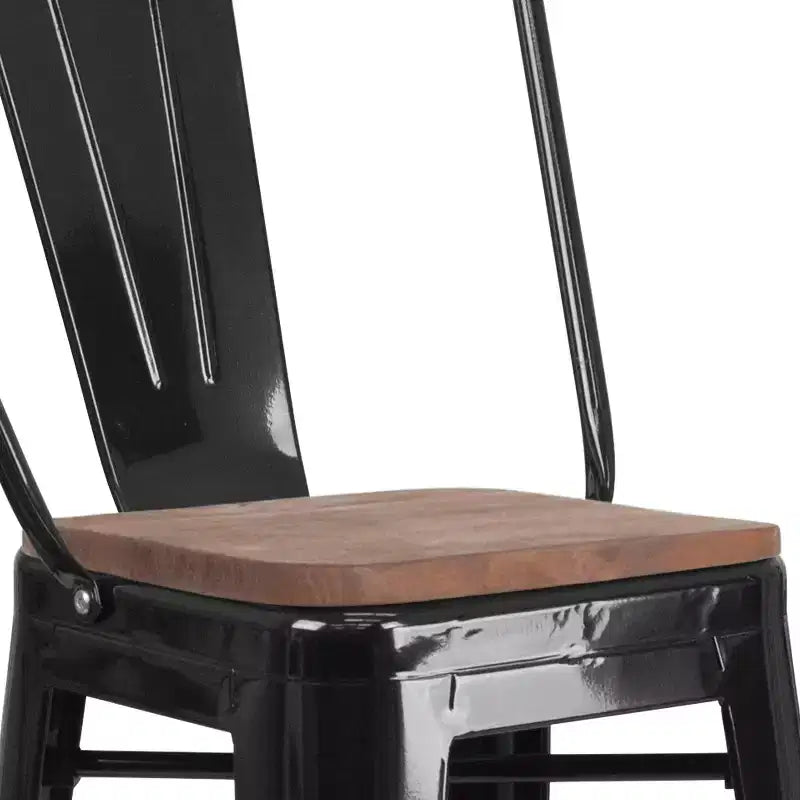 Sgabello da pranzo in metallo Merrick Lane con schienale a doghe curve e seduta in legno testurizzato