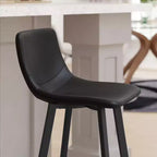Emma e Oliver Set di Due Sgabelli da Bar Imbottiti Moderni da 76 cm, Struttura in Metallo Opaco e Piedini in Plastica
