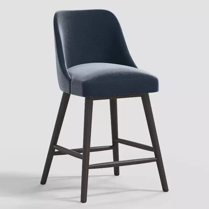 Sgabello da bar Geller in velluto lucido Threshold da 68,5 cm con poggiapiedi