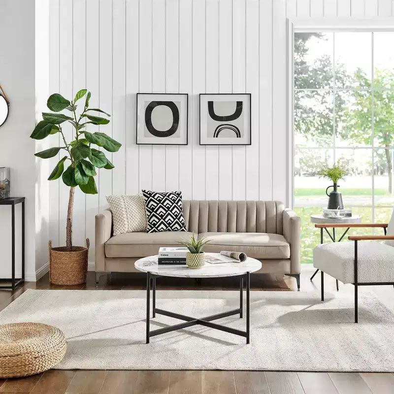 Tavolino rotondo da caffè Danya B. con finitura in marmo da 35".