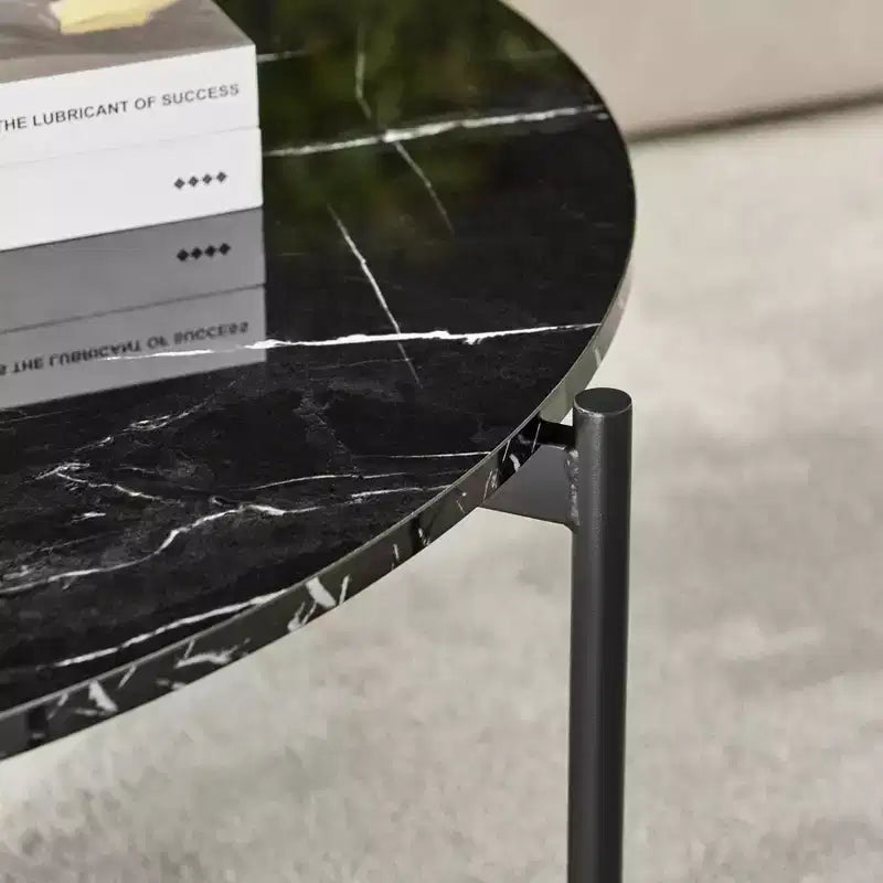 Tavolino rotondo da caffè Danya B. con finitura in marmo da 35".