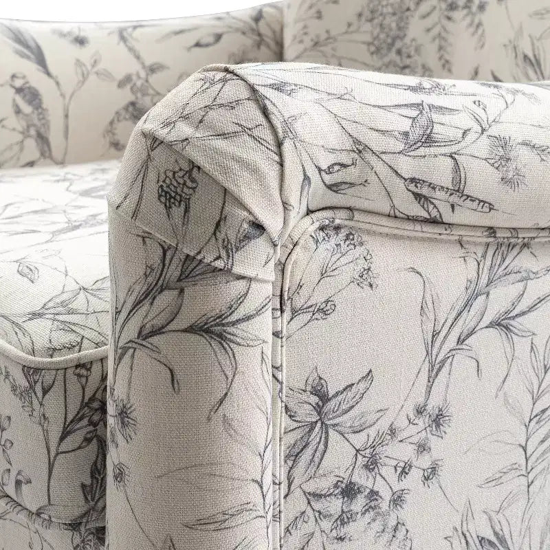 Poltrona Vincent imbottita in legno con motivo in tessuto e design a orecchioni per camera da letto | ART OF LIVING DESIGNS