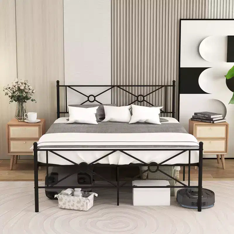 Struttura letto a piattaforma in metallo Costway, matrimoniale/queen size, con testiera e base per materasso