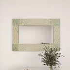 Specchio da Parete Mosaico Artigianale in Madreperla con Angoli Blu Crema - Olivia & May
