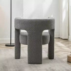 Poltrona a braccioli quadrati rivestita in bouclé da 71 cm - Kinwell