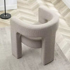 Poltrona a braccioli quadrati rivestita in bouclé da 71 cm - Kinwell
