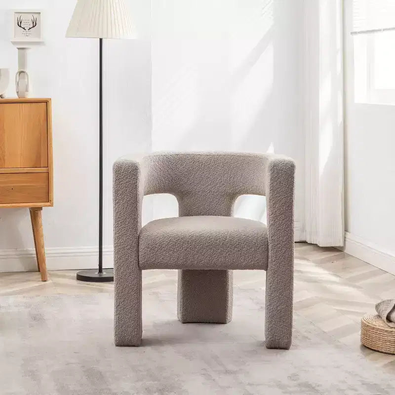 Poltrona a braccioli quadrati rivestita in bouclé da 71 cm - Kinwell