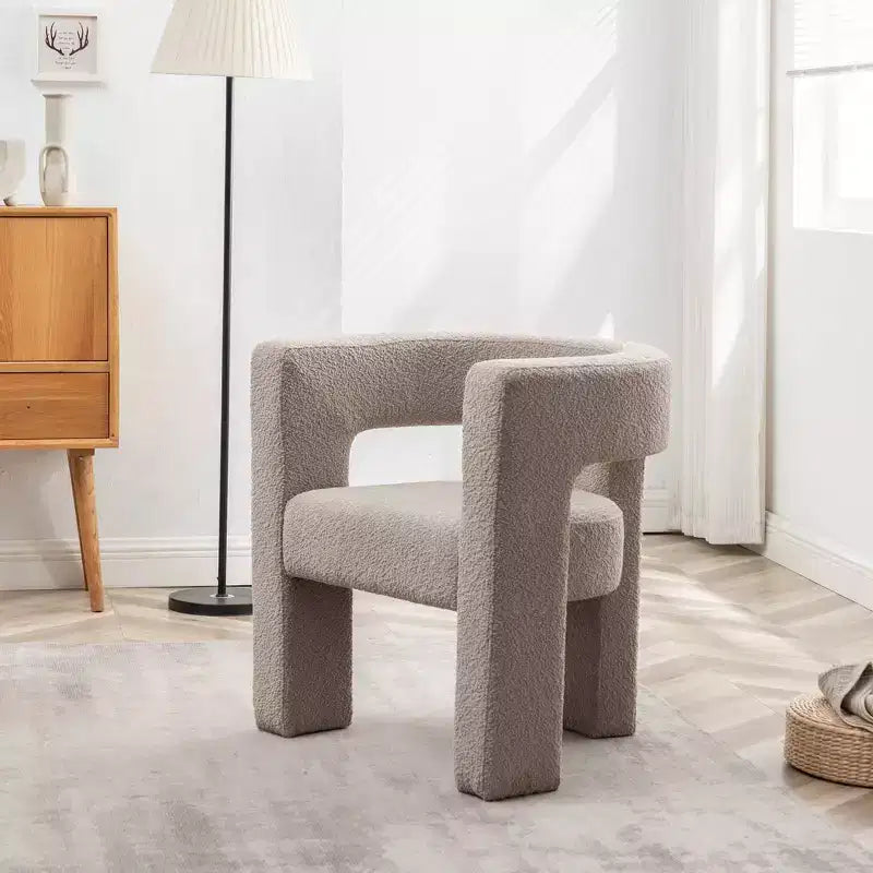 Poltrona a braccioli quadrati rivestita in bouclé da 71 cm - Kinwell