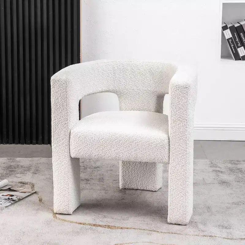 Poltrona a braccioli quadrati rivestita in bouclé da 71 cm - Kinwell