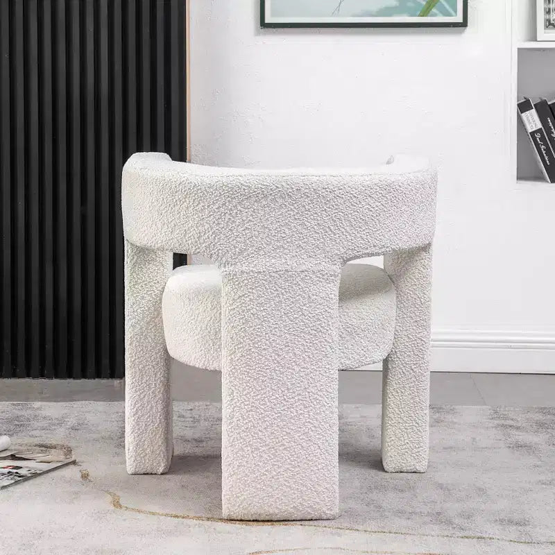 Poltrona a braccioli quadrati rivestita in bouclé da 71 cm - Kinwell