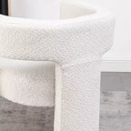 Poltrona a braccioli quadrati rivestita in bouclé da 71 cm - Kinwell
