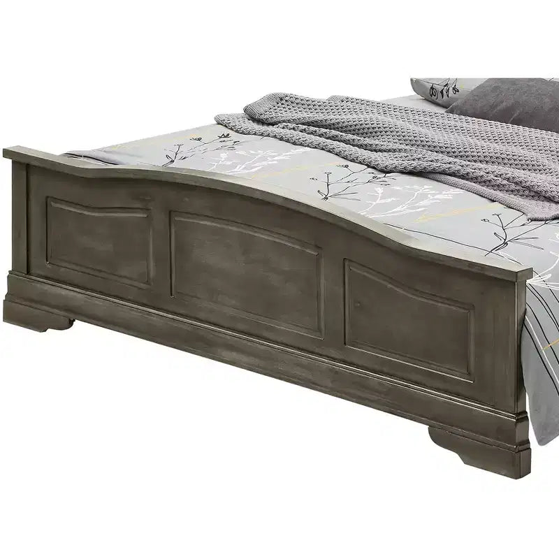 Letto matrimoniale imbottito in legno Luigi Filippo di Passion Furniture