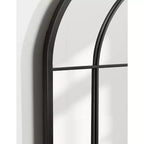 Specchio da parete ad arco in metallo Dolbrook di Kate and Laurel, 19x40, nero