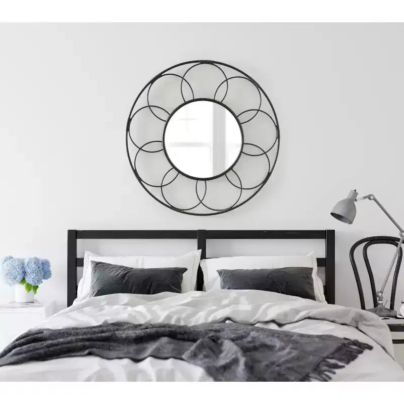 Specchio rotondo in rattan Cori 34x34 - Kate & Laurel All Things Decor