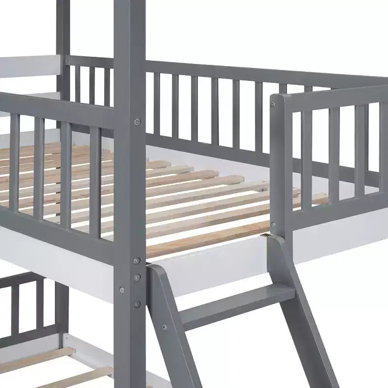 Letto a castello Twin su Twin con tetto, finestra e scaletta - ModernLuxe